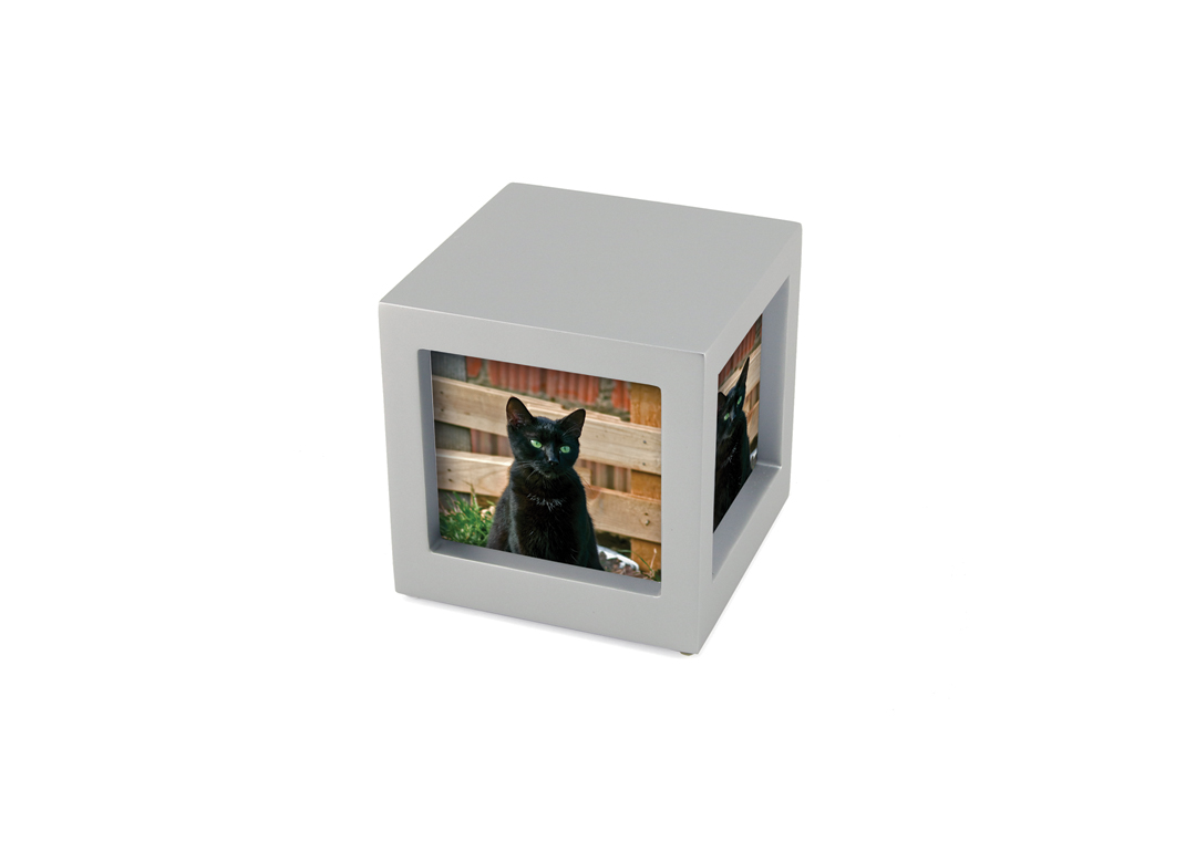 Photo Cube Urn - Silver Image
